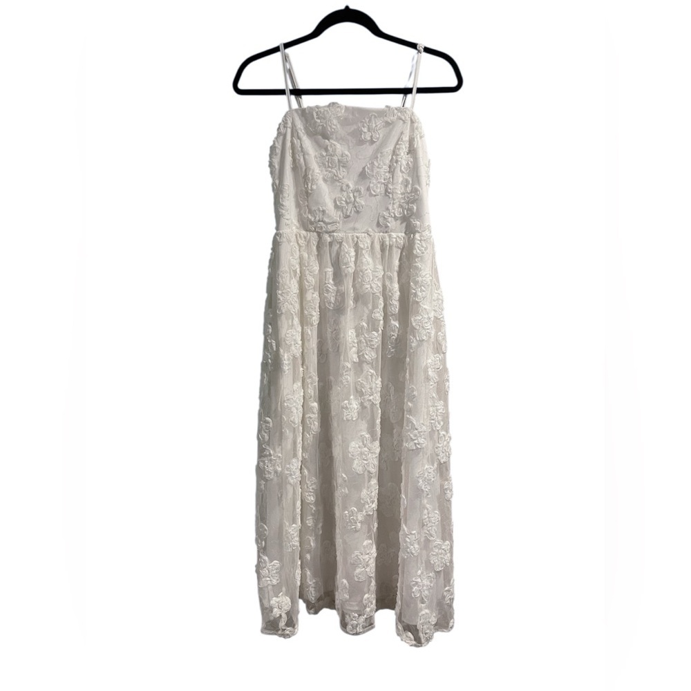Delightful Charisma White Embroidered Sequin Mesh Midi Dress Medium - Picture 5 of 9
